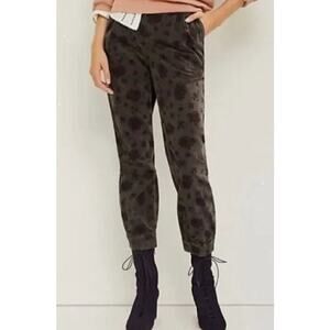 By Anthropologie Kalea Trouser Jogger pants, Women’s size Small.
